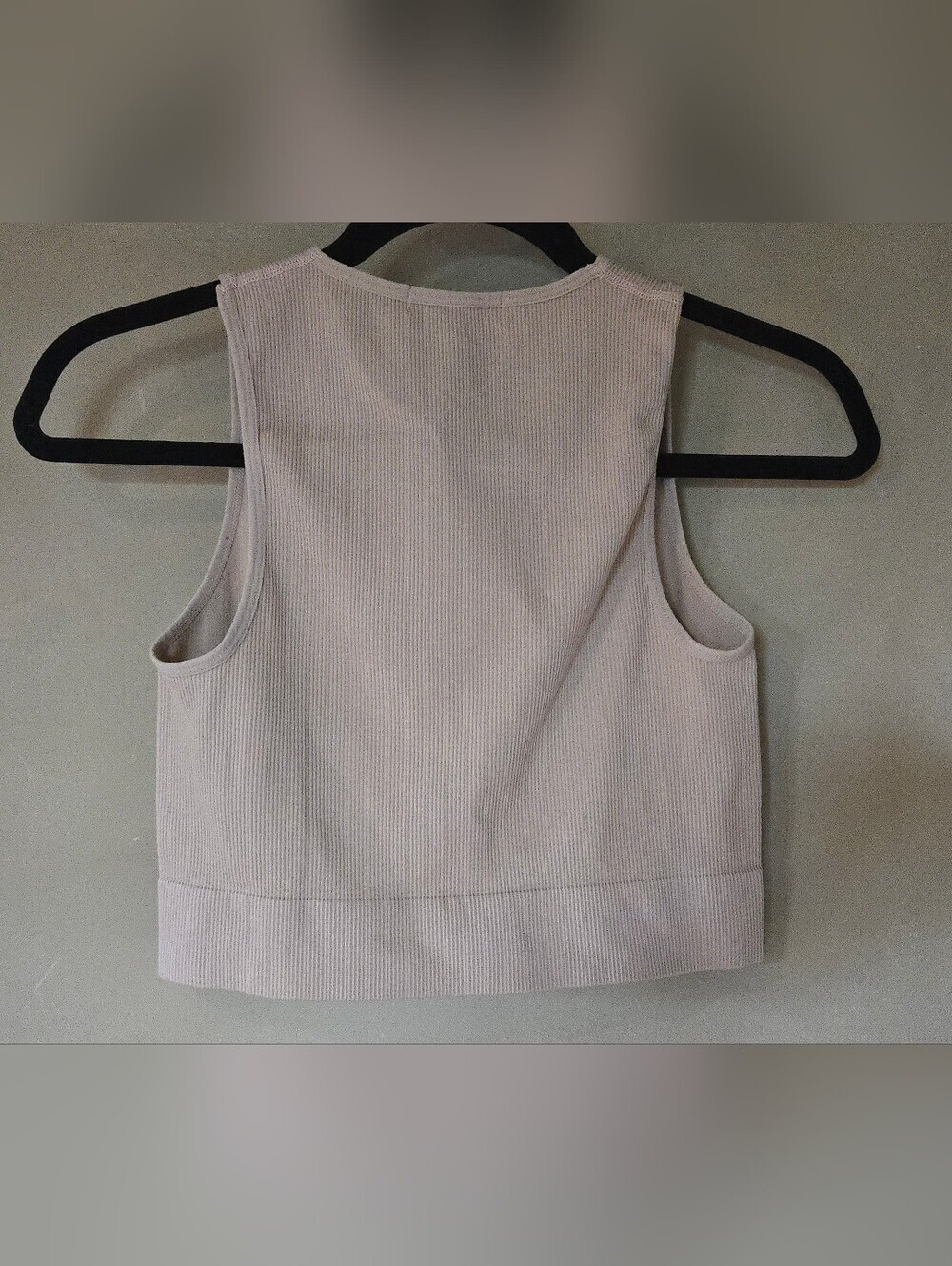SWS Essentials | Ribbed Cropped Tank Top, Size M - Picture 3 of 8